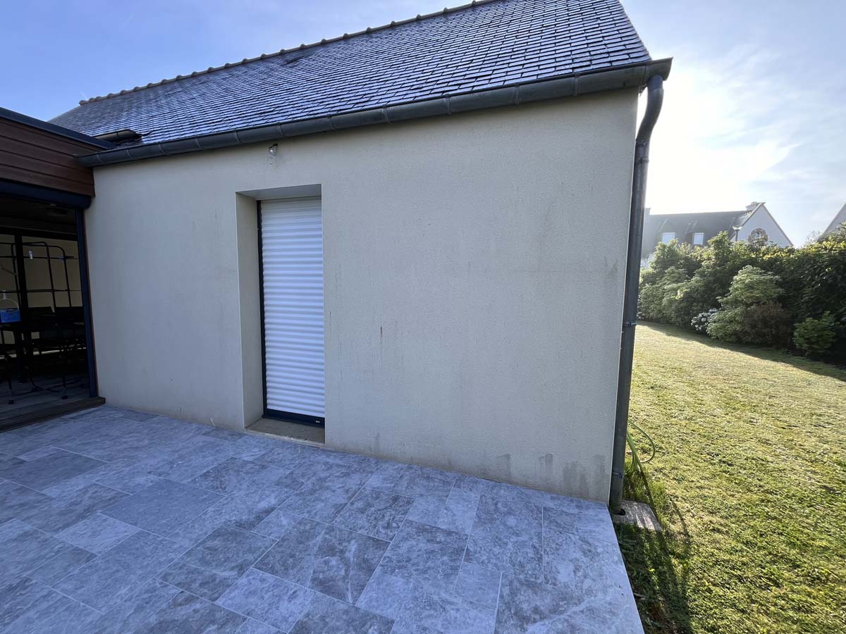 Pose et remplacement de gouttières