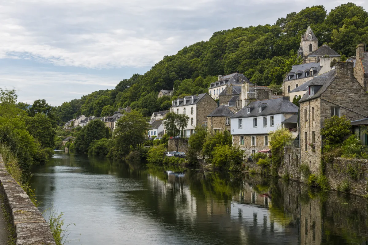 Couvreur à Châteaulin : toiture, longères, vallée de l'Aulne